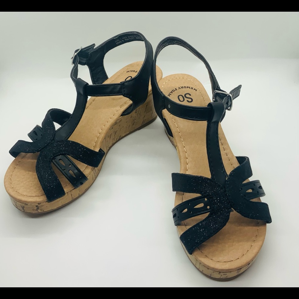 Girls size 1 Sheila Black Wedge Heel Sandals